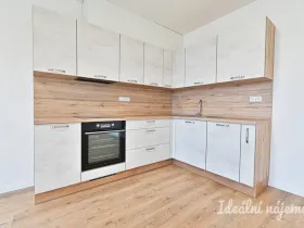 Pronájem bytu 2+kk, Brno, Mášova, 70 m2