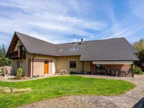 Prodej rodinného domu, Srubec, Ke Hřišti, 282 m2
