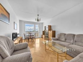 Prodej bytu 3+1, Mariánské Lázně, Mánesova, 61 m2