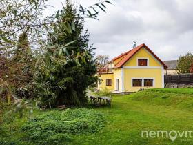 Prodej rodinného domu, Neveklov, 208 m2
