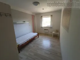 Pronájem bytu 1+kk, Čisovice, 20 m2