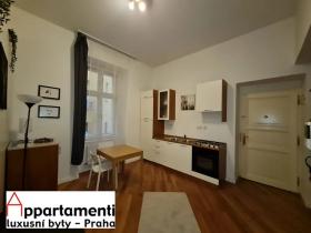 Prodej bytu 1+kk, Praha - Staré Město, Masná, 35 m2