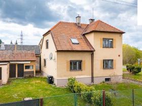Prodej rodinného domu, Choltice, Nádražní, 140 m2