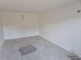 Pronájem garáže, Třinec - Dolní Líštná, 29 m2
