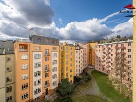 Prodej bytu 2+1, Brno, Stojanova, 62 m2