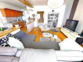 Prodej bytu 4+1, Praha - Řepy, Laudova, 104 m2
