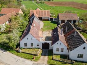 Prodej zemědělské usedlosti, Krasonice, 730 m2