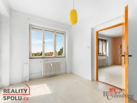 Prodej bytu 3+1, Srch, 68 m2