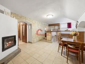 Prodej rodinného domu, Velké Bílovice, Mírová, 290 m2