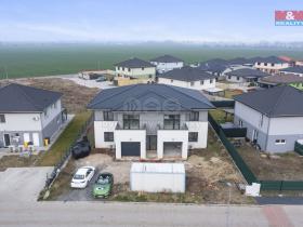 Prodej rodinného domu, Polerady, 188 m2