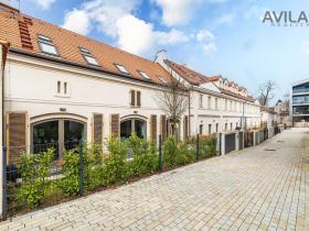 Prodej rodinného domu, Praha - Vokovice, Ke dvoru, 60 m2