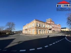 Pronájem skladu, Frýdek-Místek - Frýdek, Nádražní, 160 m2