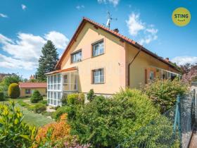 Prodej rodinného domu, Jaroměř, Albánská, 405 m2