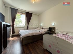 Prodej bytu 4+1, Velešín, Sídliště, 78 m2