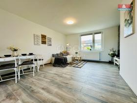 Prodej rodinného domu, Hevlín, 94 m2