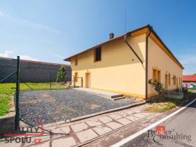 Prodej bytu 2+kk, Hořany, 52 m2