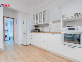 Prodej bytu 1+1, Pireas,Řecko, 48 m2