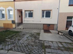 Prodej rodinného domu, Břeclav, Žižkova, 161 m2