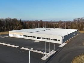 Pronájem výrobních prostor, Cheb, 2435 m2