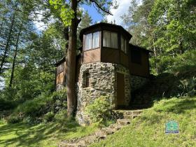 Prodej chaty, Hradec, 38 m2