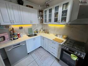 Prodej bytu 3+1, Most, Česká, 63 m2