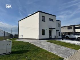 Prodej rodinného domu, Kolín, 94 m2