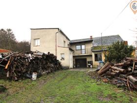 Prodej rodinného domu, Dolany - Řakom, 80 m2