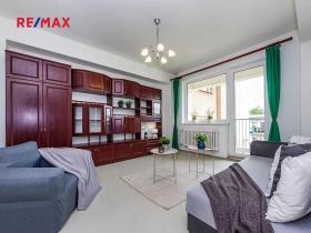 Prodej bytu 2+1, Jince, 59 m2