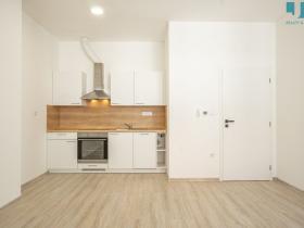 Pronájem bytu 2+kk, Třebíč, Karlovo nám., 50 m2