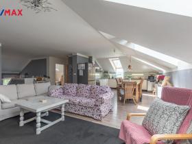 Prodej rodinného domu, Lom, Komenského, 300 m2