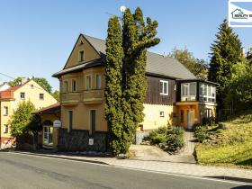 Prodej rodinného domu, Luby, Revoluční, 250 m2