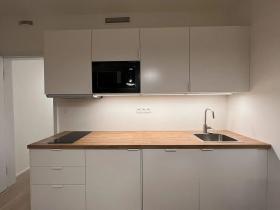 Prodej bytu 1+kk, Praha - Smíchov, Nádražní, 29 m2