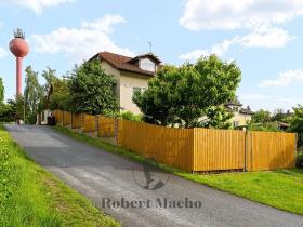 Prodej rodinného domu, Řitka, U vodojemu, 333 m2