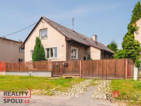 Prodej rodinného domu, Dolany, 198 m2
