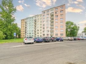 Prodej bytu 3+1, Karlovy Vary, Závodu míru, 62 m2