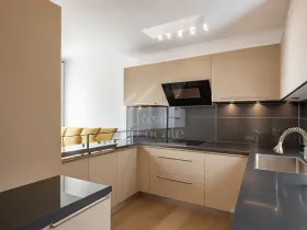Prodej bytu 3+1, Praha - Nové Město, Podskalská, 99 m2