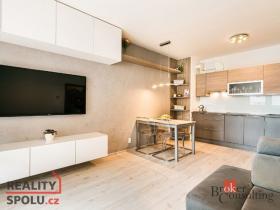 Prodej bytu 2+kk, Brno - Žebětín, Chudčická, 47 m2