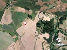 Prodej podílu pole, Kňovice, 1689 m2