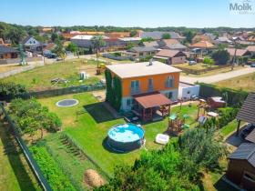 Prodej rodinného domu, Obříství, Povodňová, 129 m2