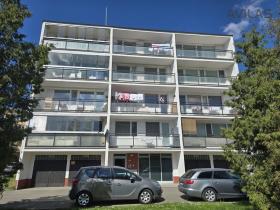 Pronájem bytu 3+1, Benešov, 69 m2
