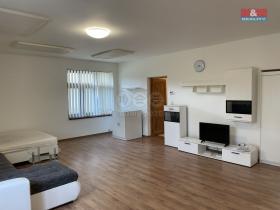 Pronájem bytu 1+kk, Kozmice, 52 m2