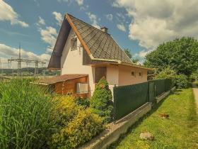 Prodej chaty, Hradčany, 24 m2