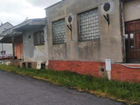 Prodej výrobních prostor, Bochov, Nádražní, 800 m2