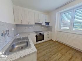 Pronájem bytu 2+1, Kurovice, 64 m2