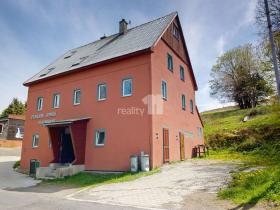 Prodej ubytování, Loučná pod Klínovcem - Loučná, 370 m2