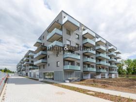 Prodej bytu 2+kk, Praha - Prosek, Čakovická, 55 m2