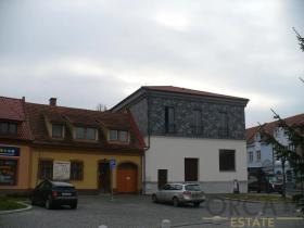 Prodej obchodního prostoru, Veselí nad Moravou, Zámecká, 630 m2