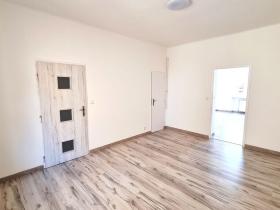 Prodej bytu 2+kk, Kladno, T. G. Masaryka, 42 m2
