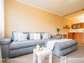 Prodej bytu 2+kk, Neratovice, Kojetická, 40 m2
