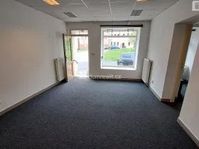Pronájem obchodního prostoru, Jáchymov, náměstí Republiky, 150 m2